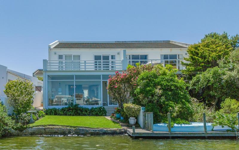 3 Bedroom Property for Sale in Marina Da Gama Western Cape